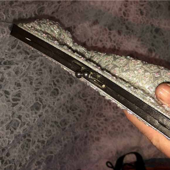 Elegant Beaded Clutch by INS. Perfect for weddings/ grad/ and special occassion - Picture 2 of 10